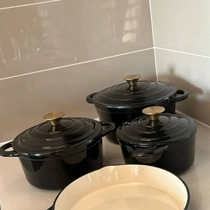 Black Cast Iron Cookware Pots Set
