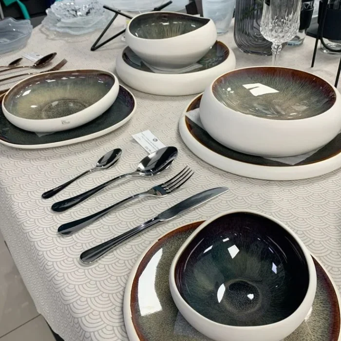 Emerald Green and White Gold Rim Dinnerware Set