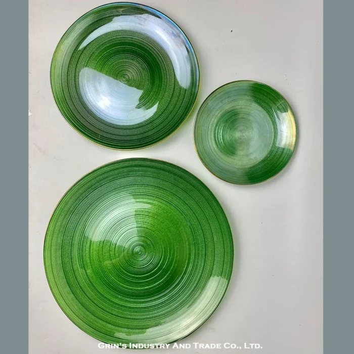 Emerald Green Swirl Glass Plates Set